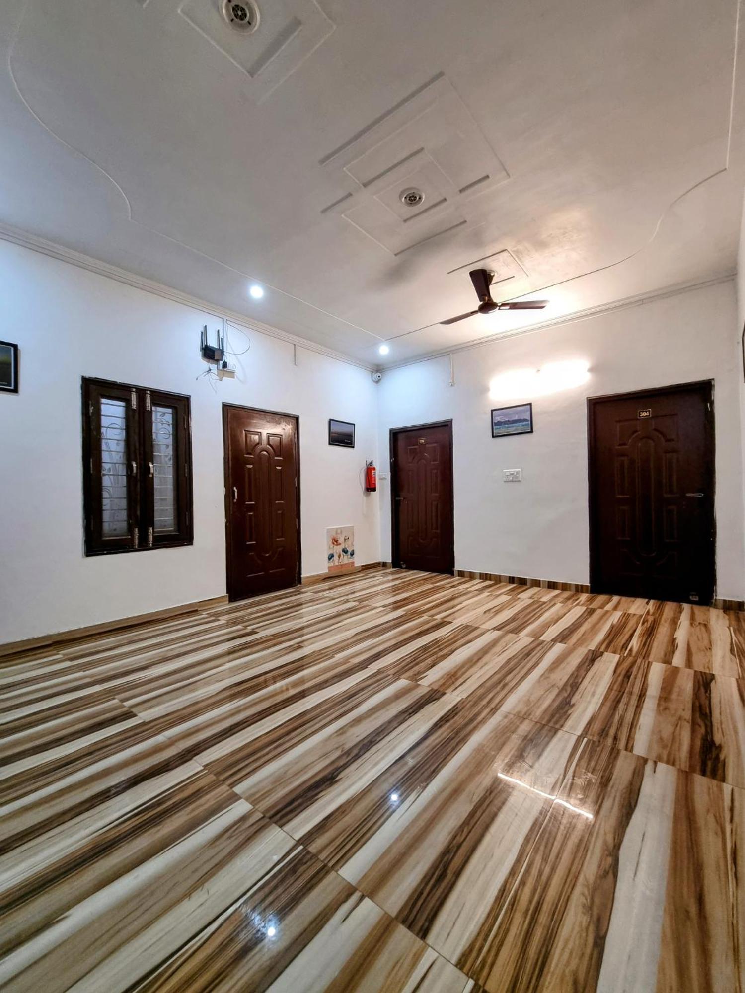 Hotel Sangam View Allāhābād Junction Buitenkant foto